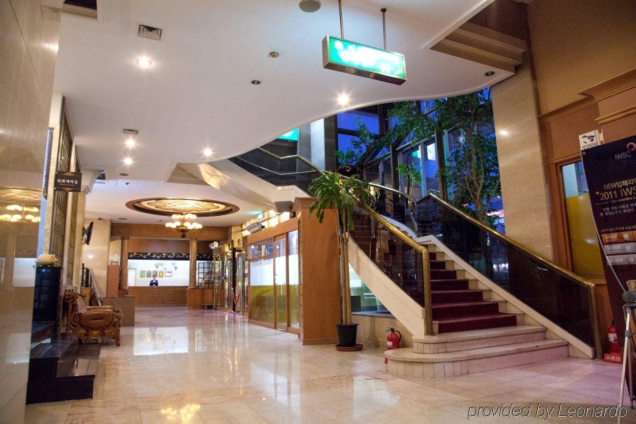 Victoria Hotel Séoul Extérieur photo